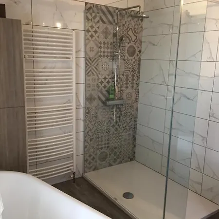 Nastanitev v družini Guest House